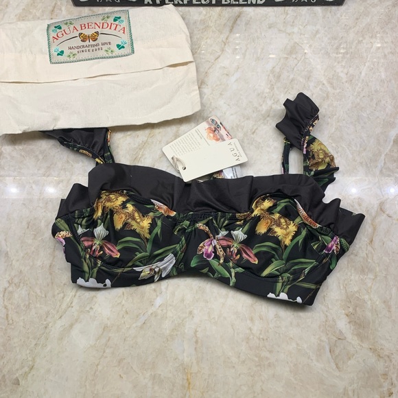 Agua by Agua Bendita Margot Floral Ruffle Bikini Top - Picture 3 of 11